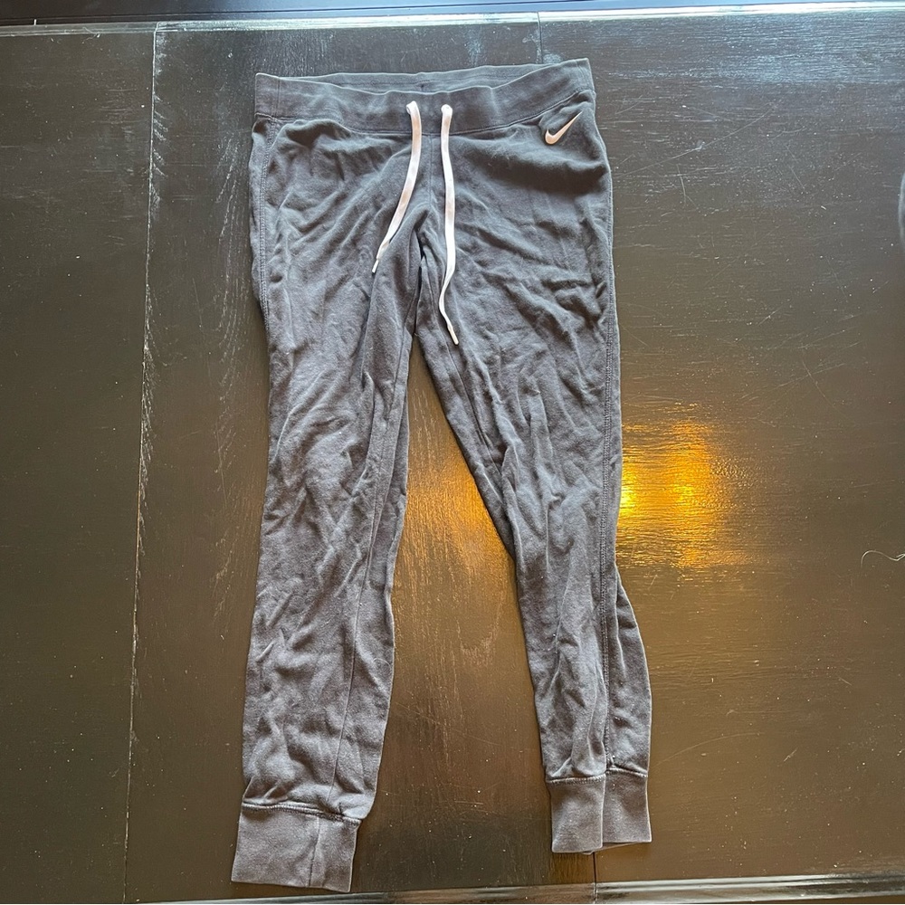 Nike Large Black Jogger Pants